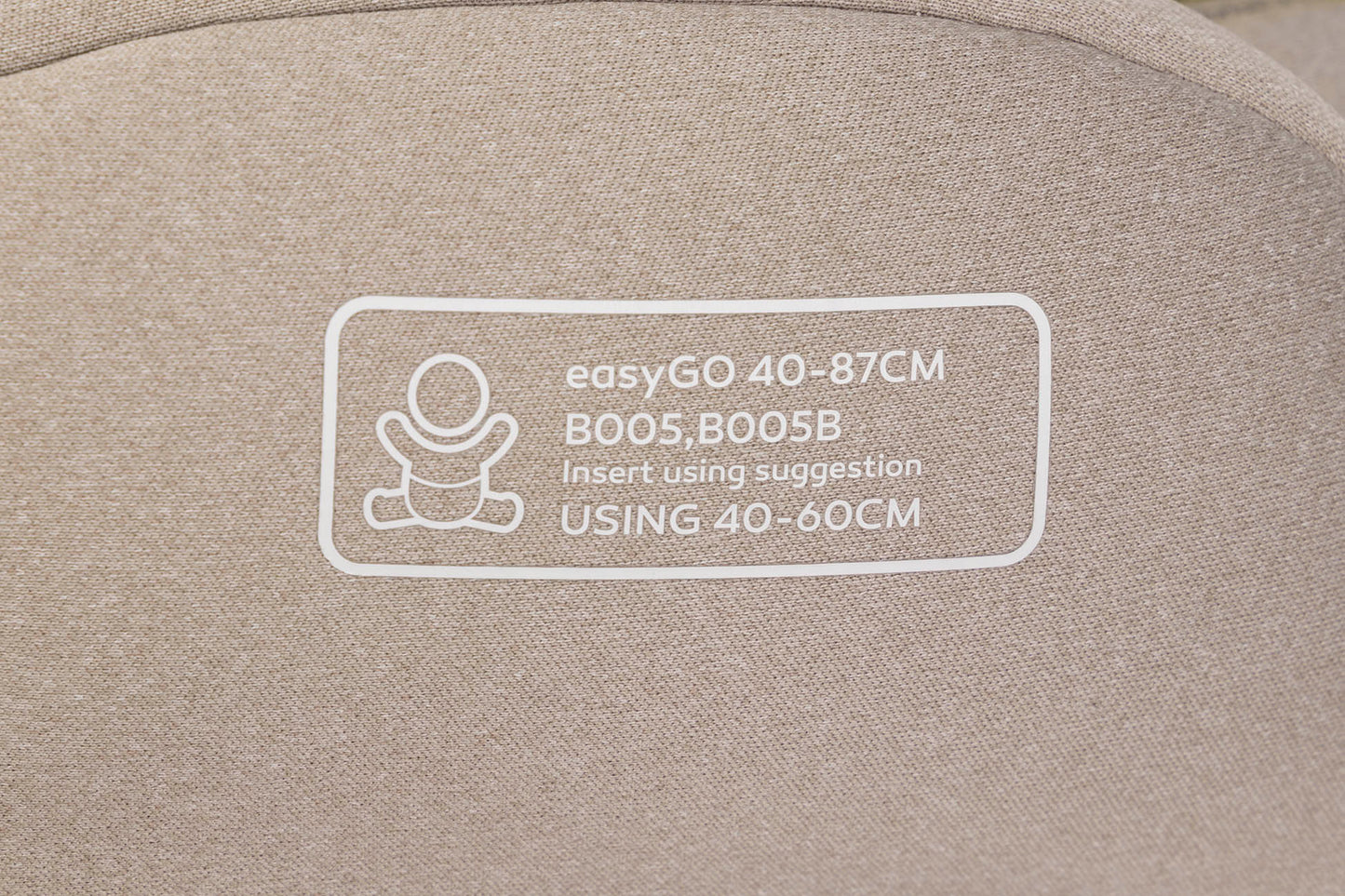 EasyGo Buz XTD Pro i-Size autóshordozó ISOFIX bázissal – Taupe